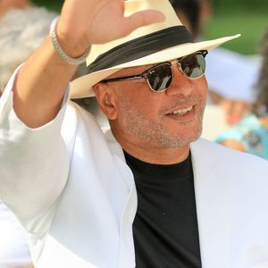 Meet your Posher, Christopher